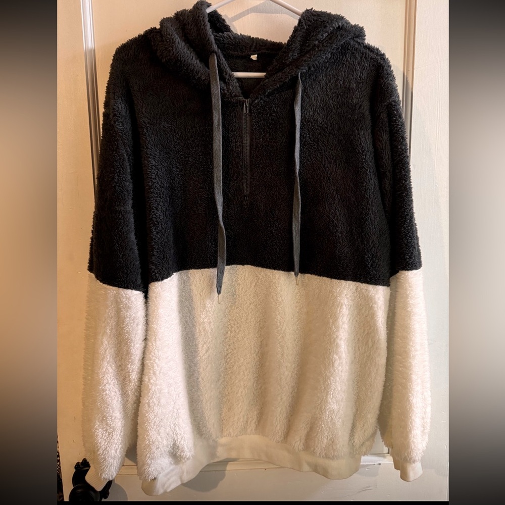 Fuzzy pullover jacket